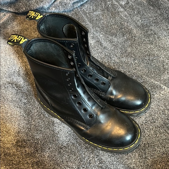 Dr. Martens Shoes - Black Glossy Leather Dr. Martens Boots Thick Soles